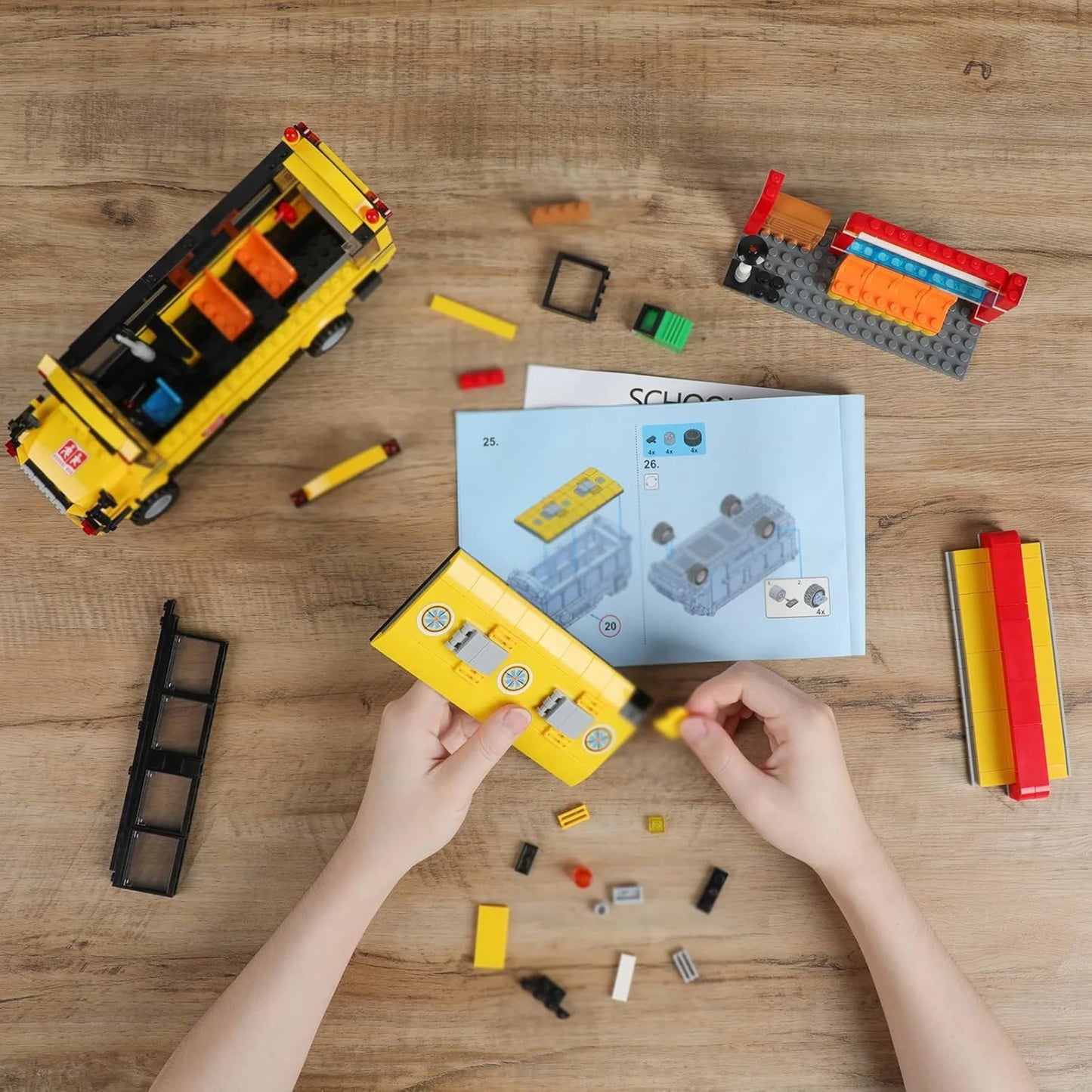 Ônibus Escolar (518 peças)