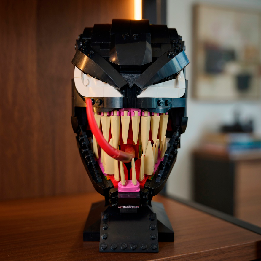 Venom (565 peças)