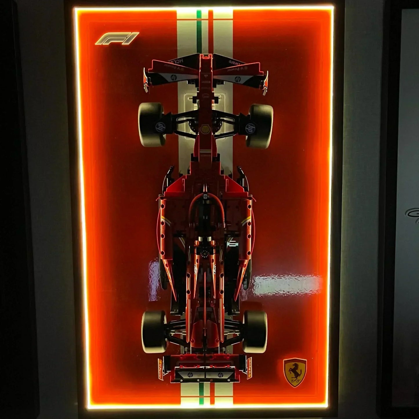 Quadro de Acrílico - Fórmula 1 Ferrari SF24