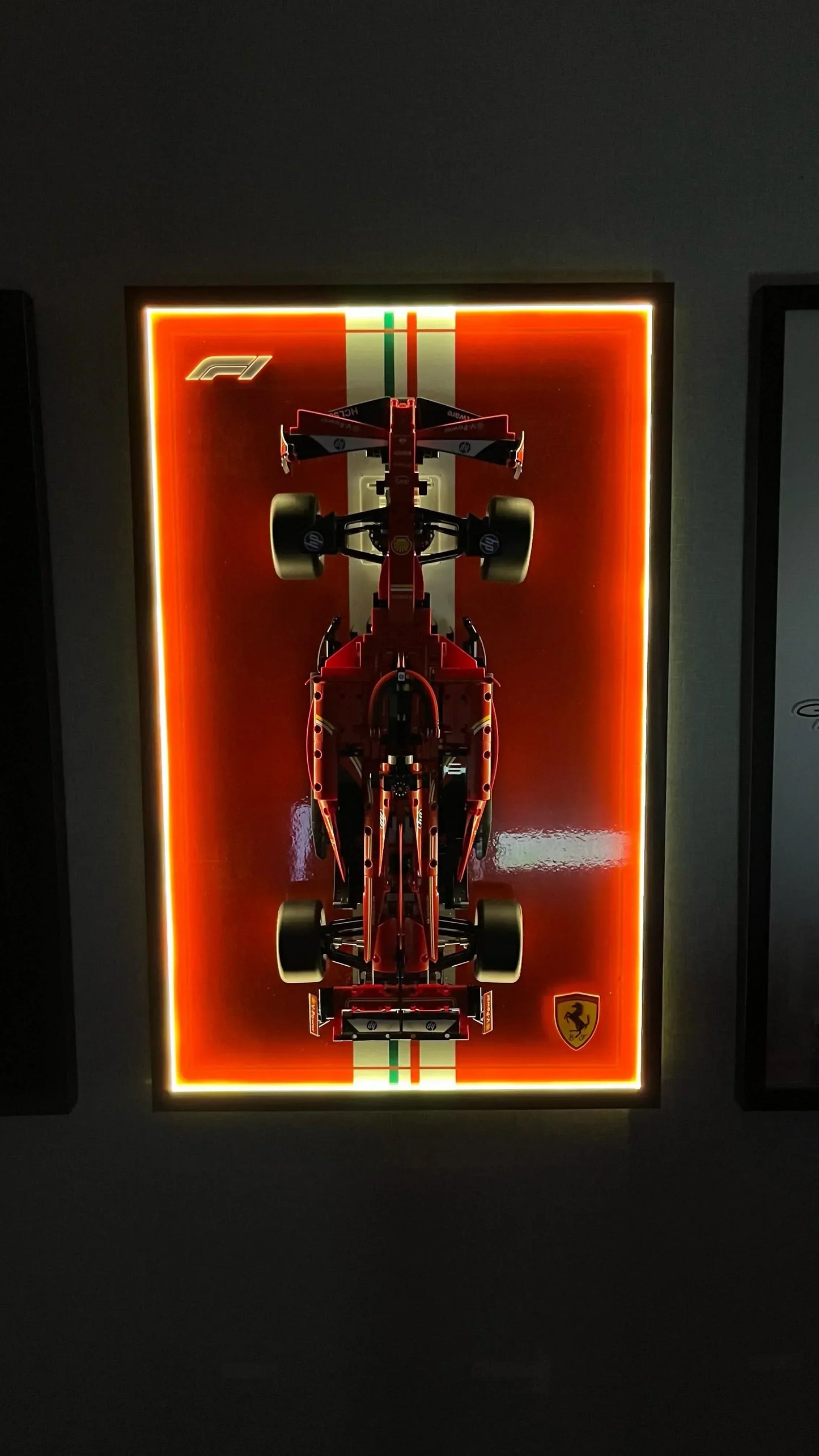 Quadro de Acrílico - Fórmula 1 Ferrari SF24