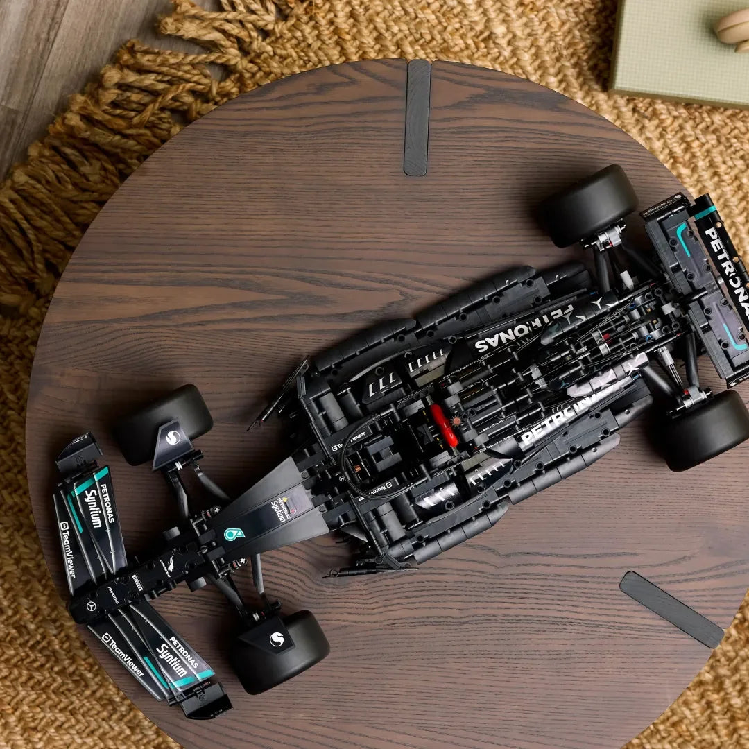 Compre Junto! Os Três Produtos Mais Vendidos (BMW M1000 RR, Mercedes AMG W14, Porsche 911 RSR)