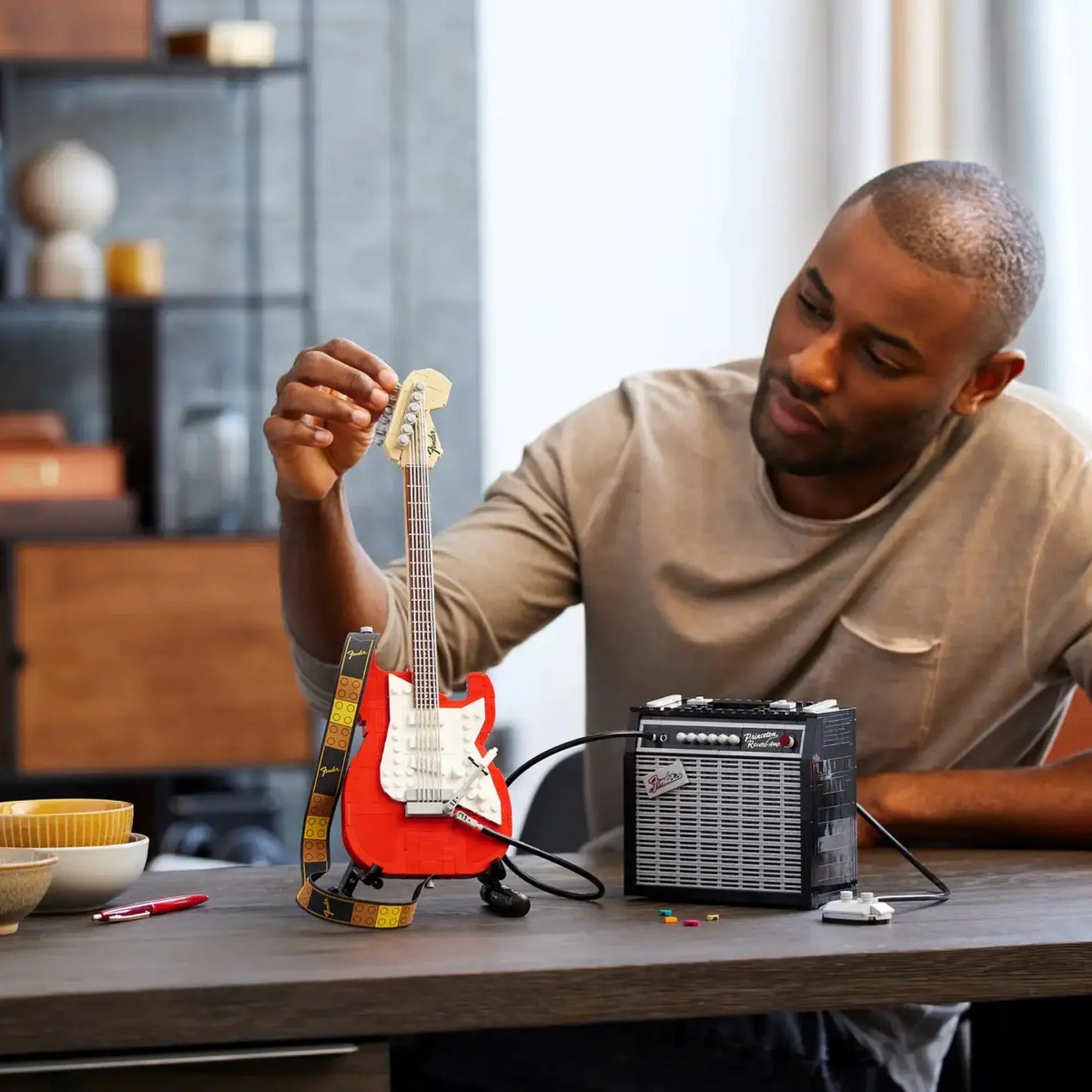 Guitarra Stratocaster (1074 peças)