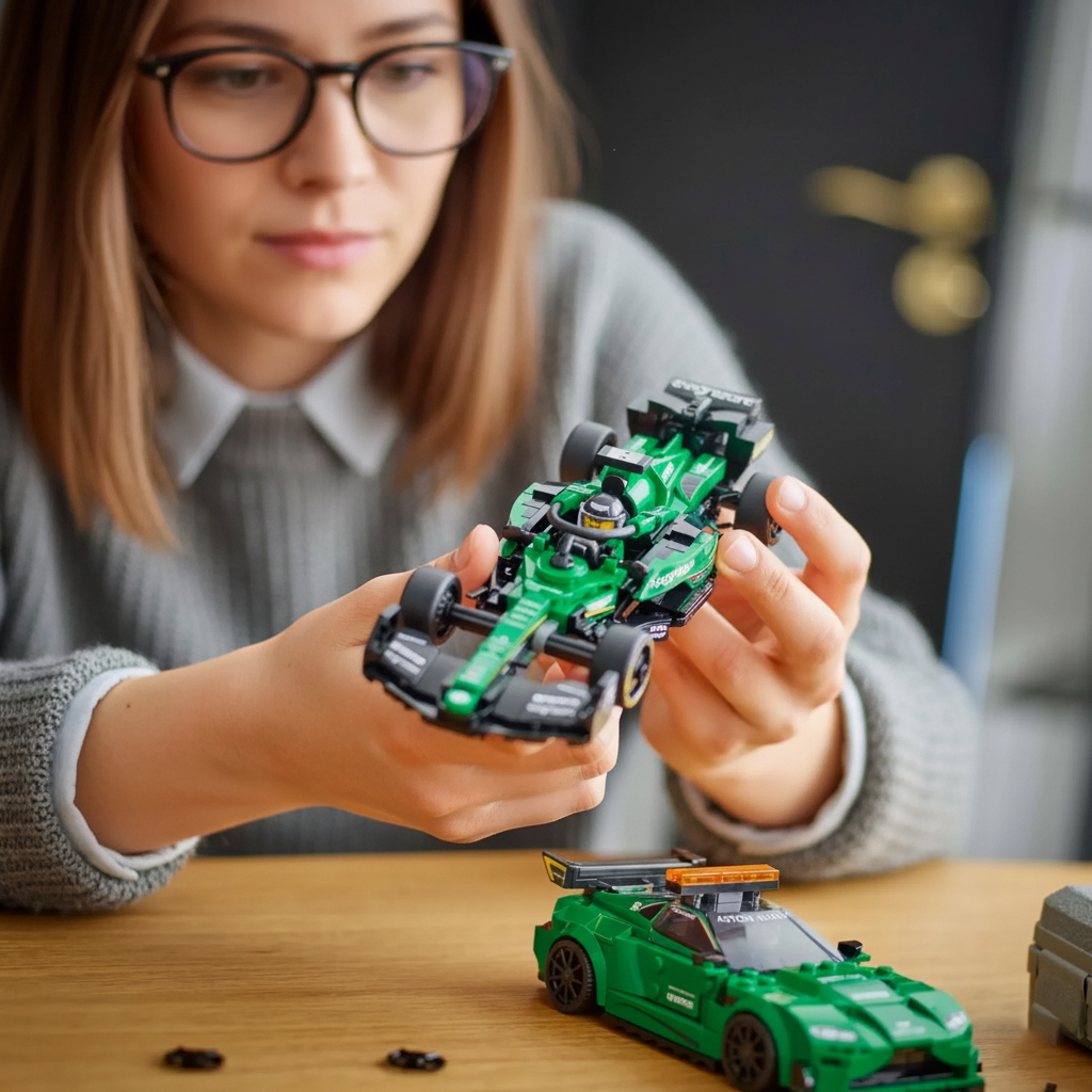 Aston Martin + AMR23 (564 pçs)