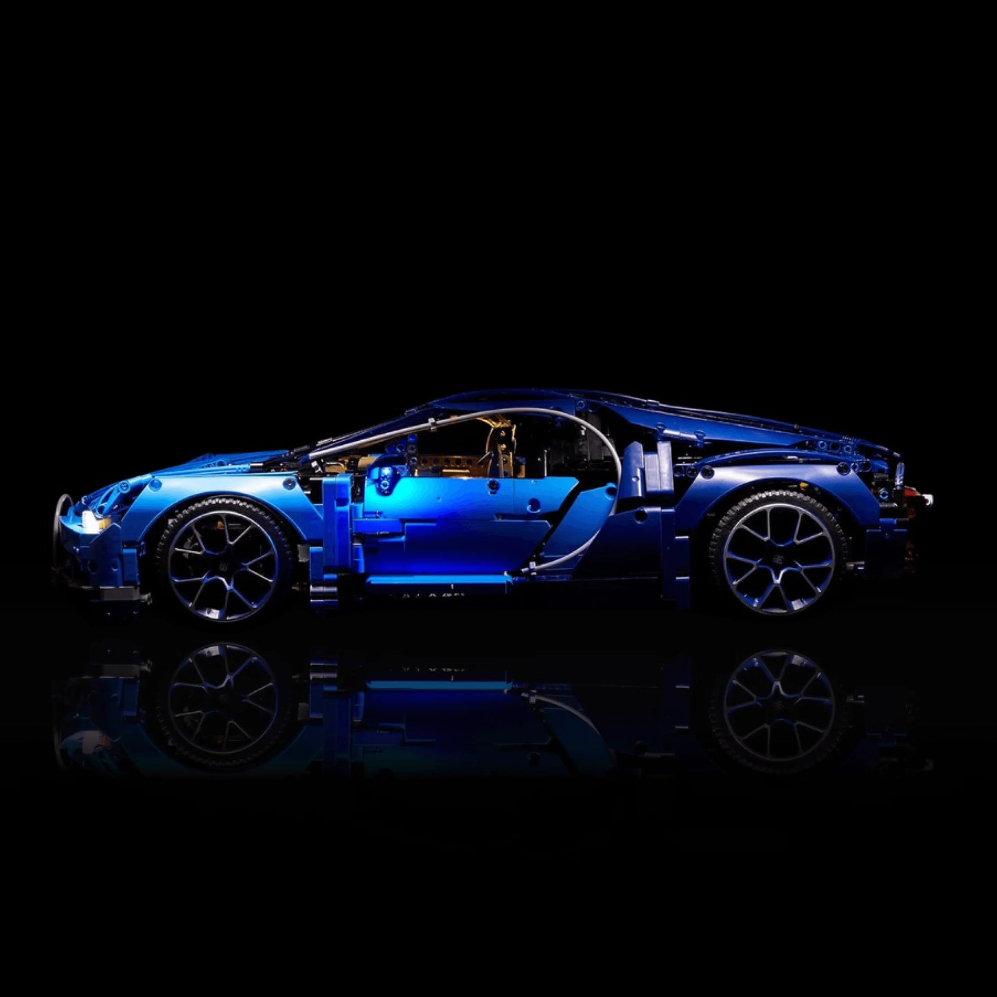 Bugatti Chiron Azul (3599 peças) - Brics Craft