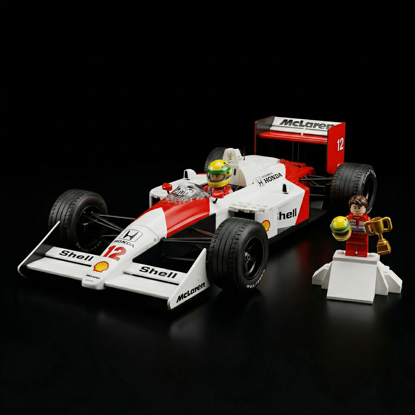 Fórmula 1 - McLaren MP4/4 + Ayrton Senna (693 peças)