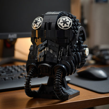 Star Wars - Capacete de Piloto de Caça TIE (724 peças)