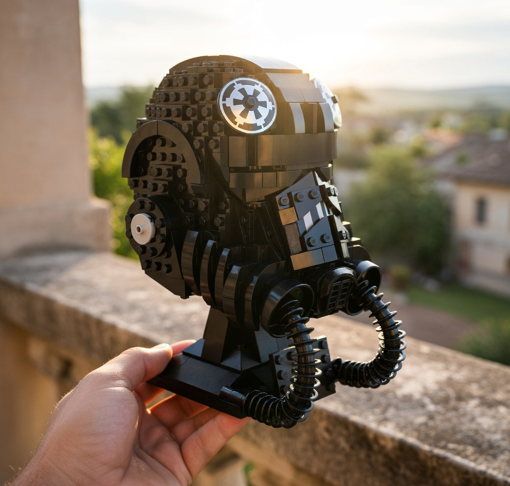 Star Wars - Capacete de Piloto de Caça TIE (724 peças)