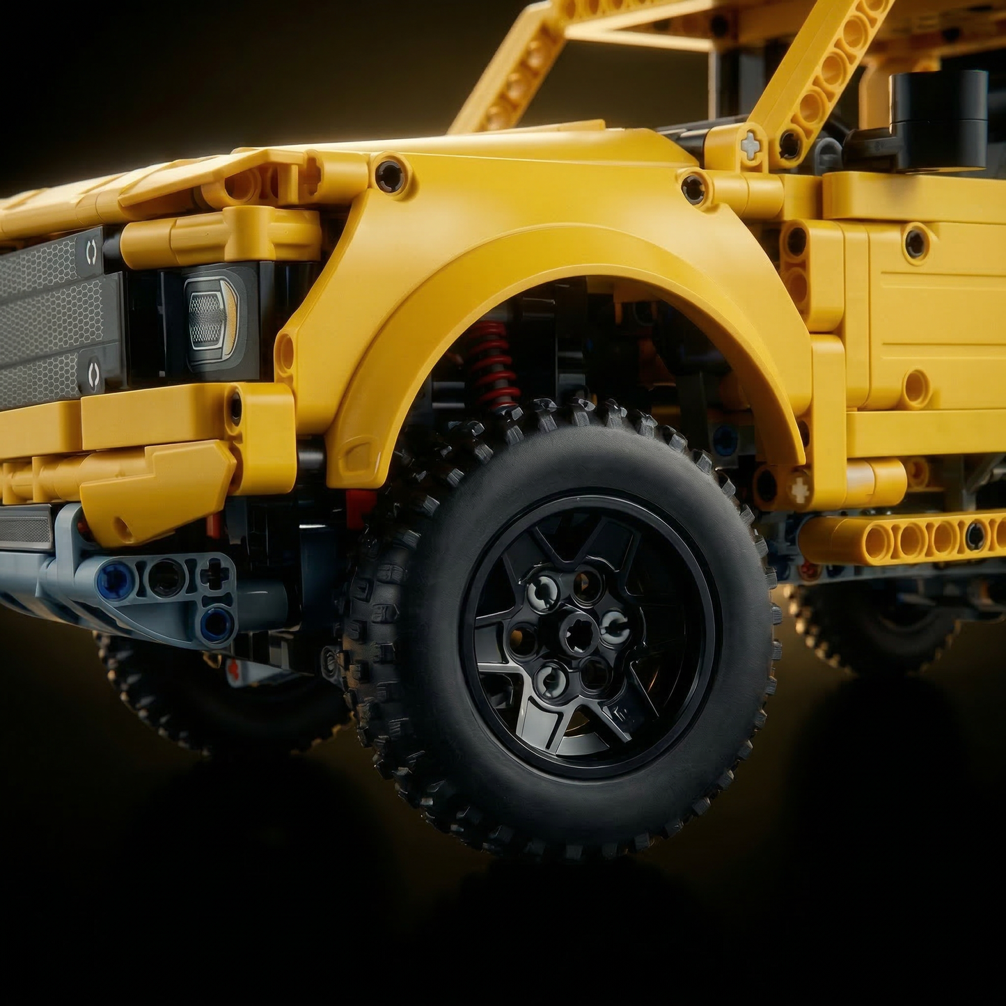 Ford F-150 Raptor Amarelo (1379 peças)