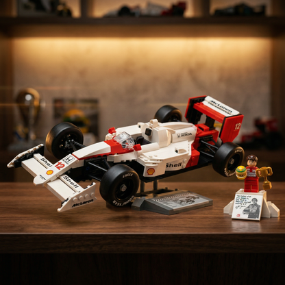 Fórmula 1 - McLaren MP4/4 + Ayrton Senna (693 peças)