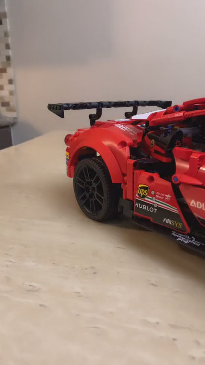 Ferrari 488 GTE (1677 peças)