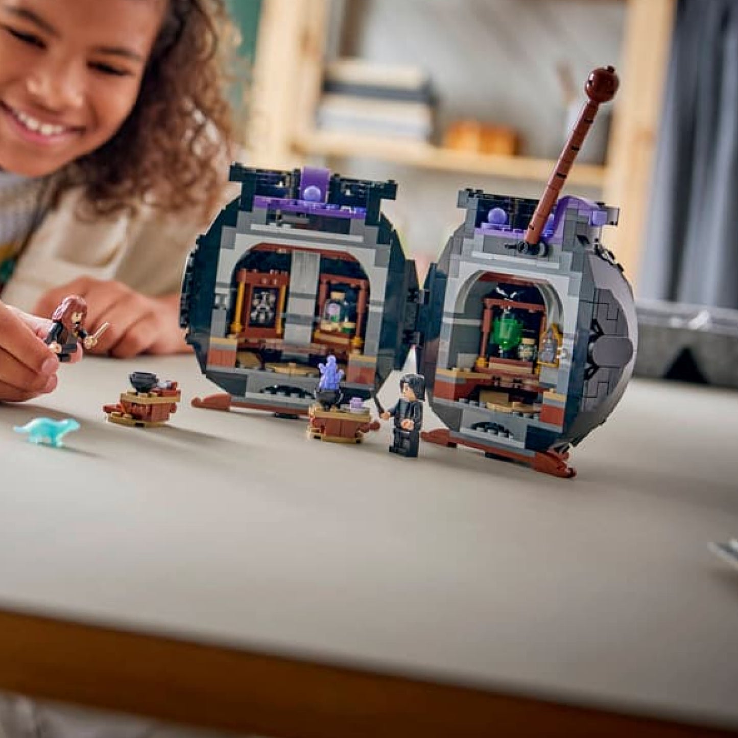 Harry Potter - Caldeirão: Aula de Poções Secreta (652 peças)